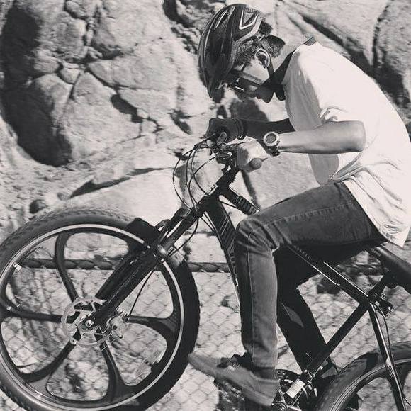 Meet your Posher, Aayush - Picture 1 of 1